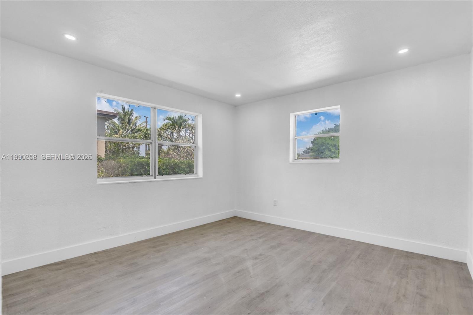 110 NE 171st St North Miami Beach, FL 33162