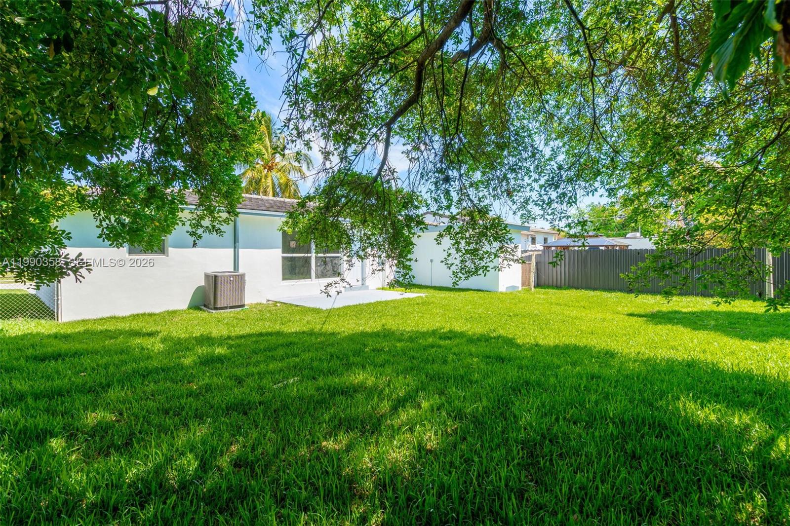 110 NE 171st St North Miami Beach, FL 33162