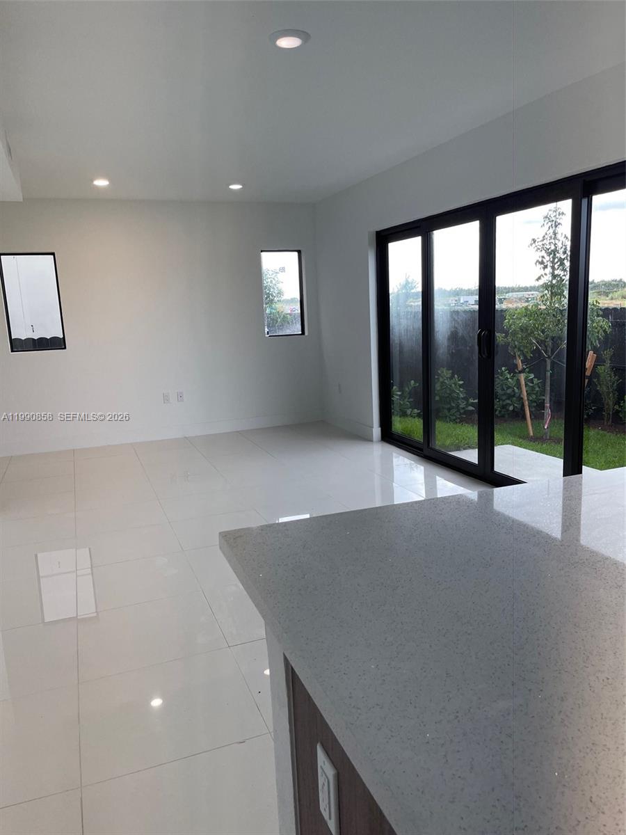 238 NW 11th Ct Florida City, FL 33034