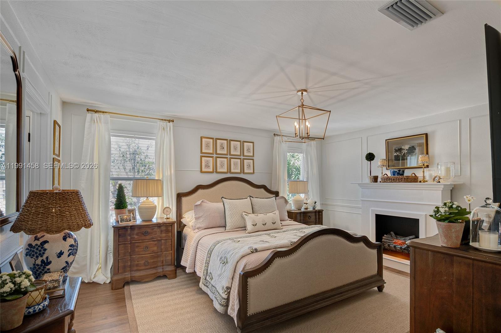 19237 NW 13th St Pembroke Pines, FL 33029