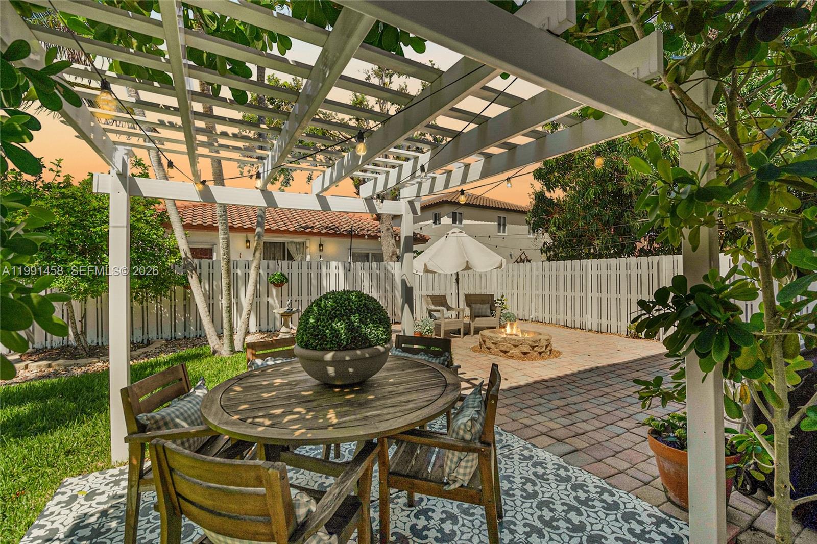 19237 NW 13th St Pembroke Pines, FL 33029