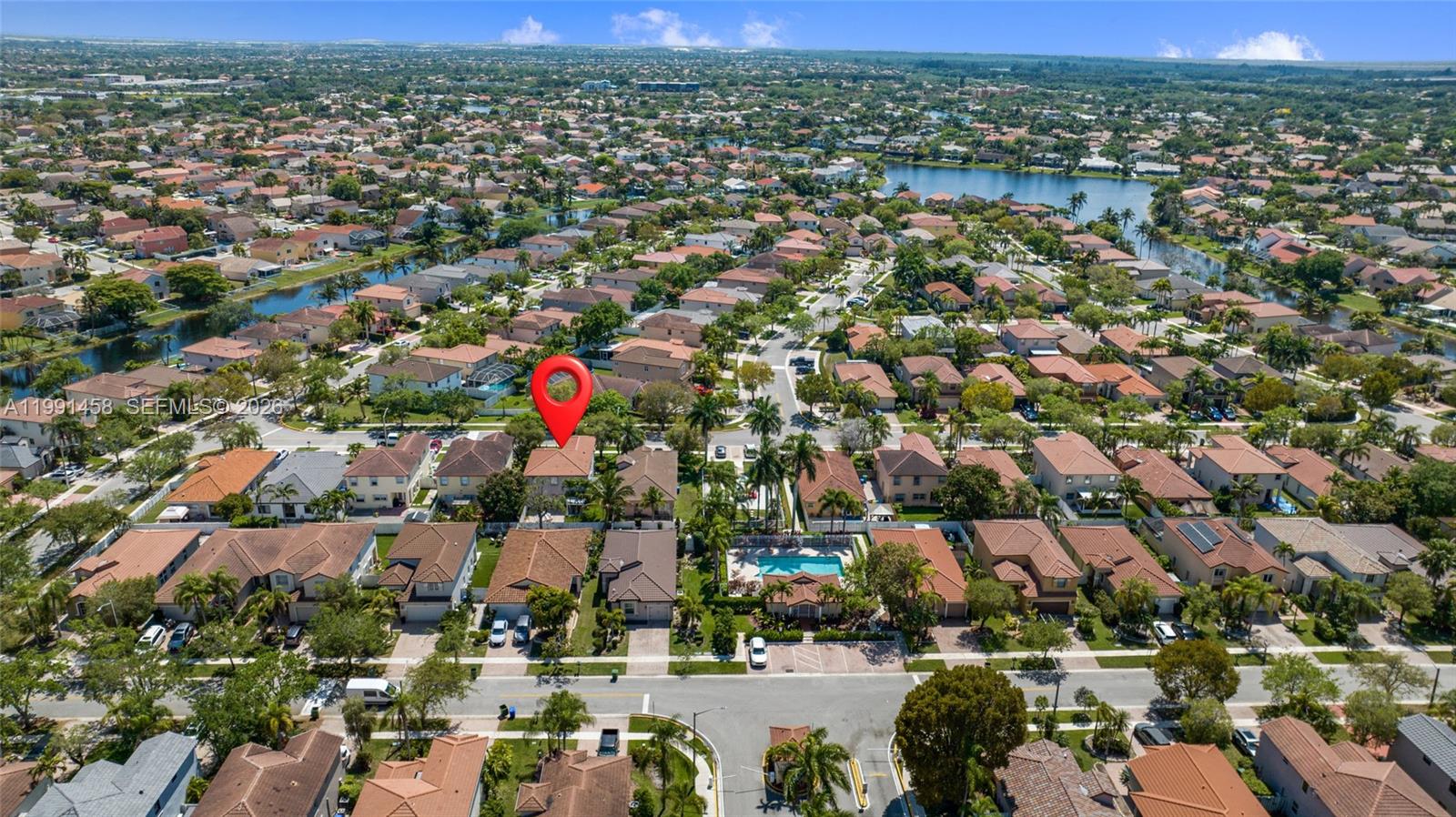 19237 NW 13th St Pembroke Pines, FL 33029