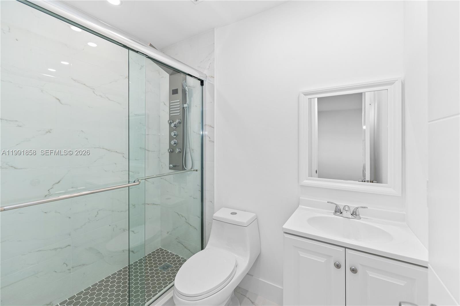 365 NW 109th Ave #701 Miami, FL 33172