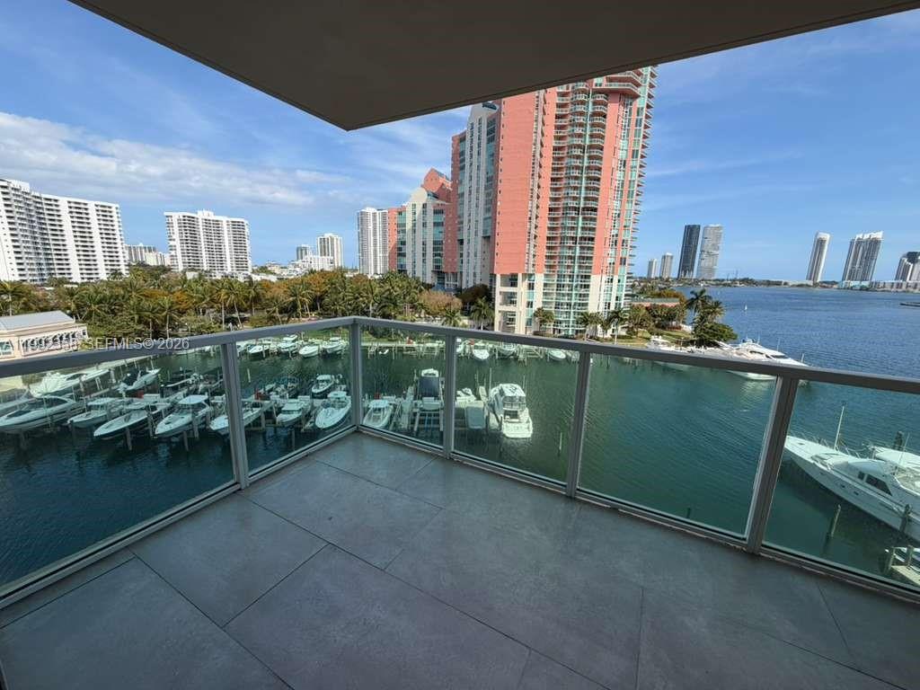 image Aventura Marina 223
