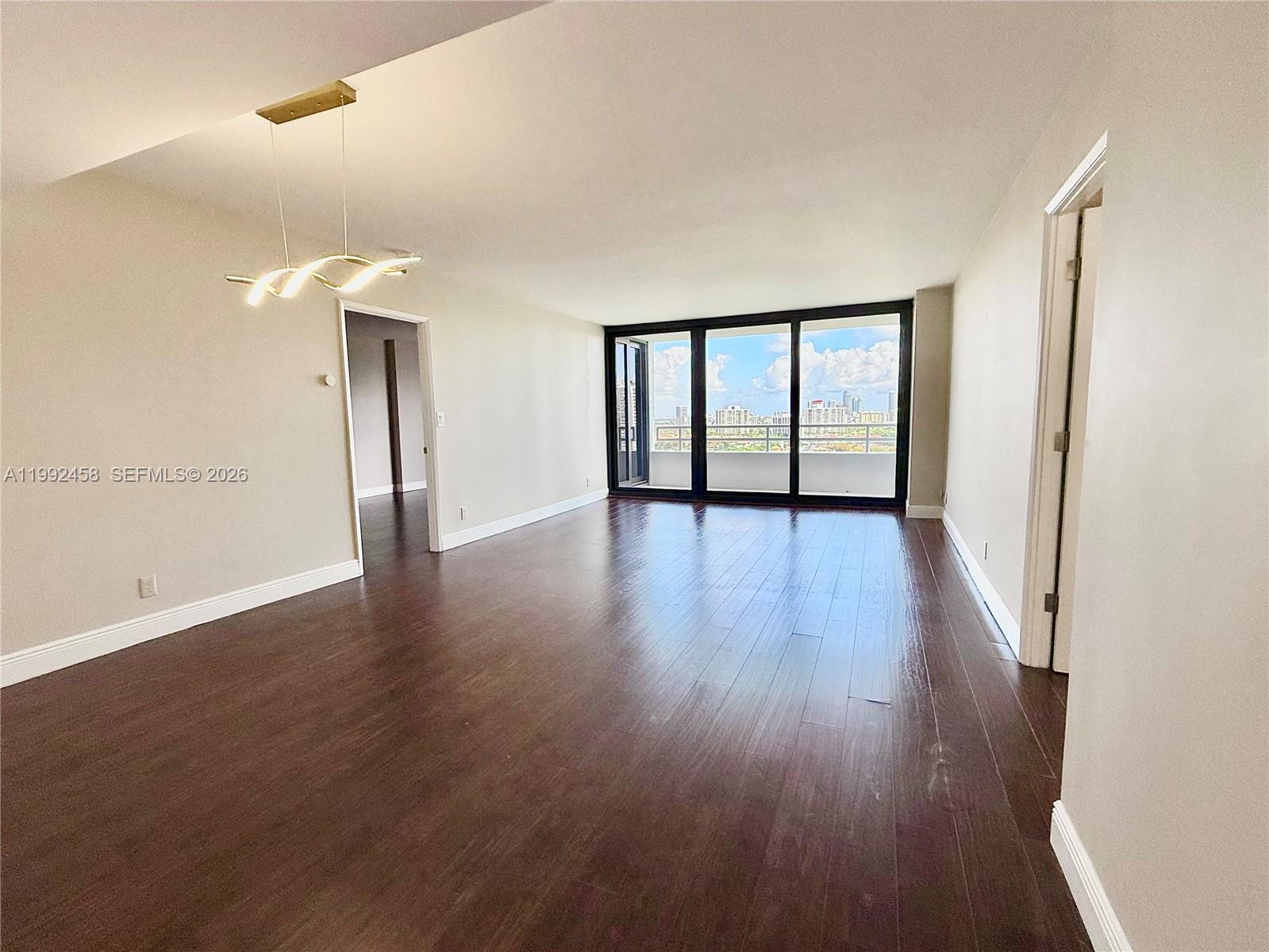 20355 NE 34th Ct #1921 Aventura, FL 33180