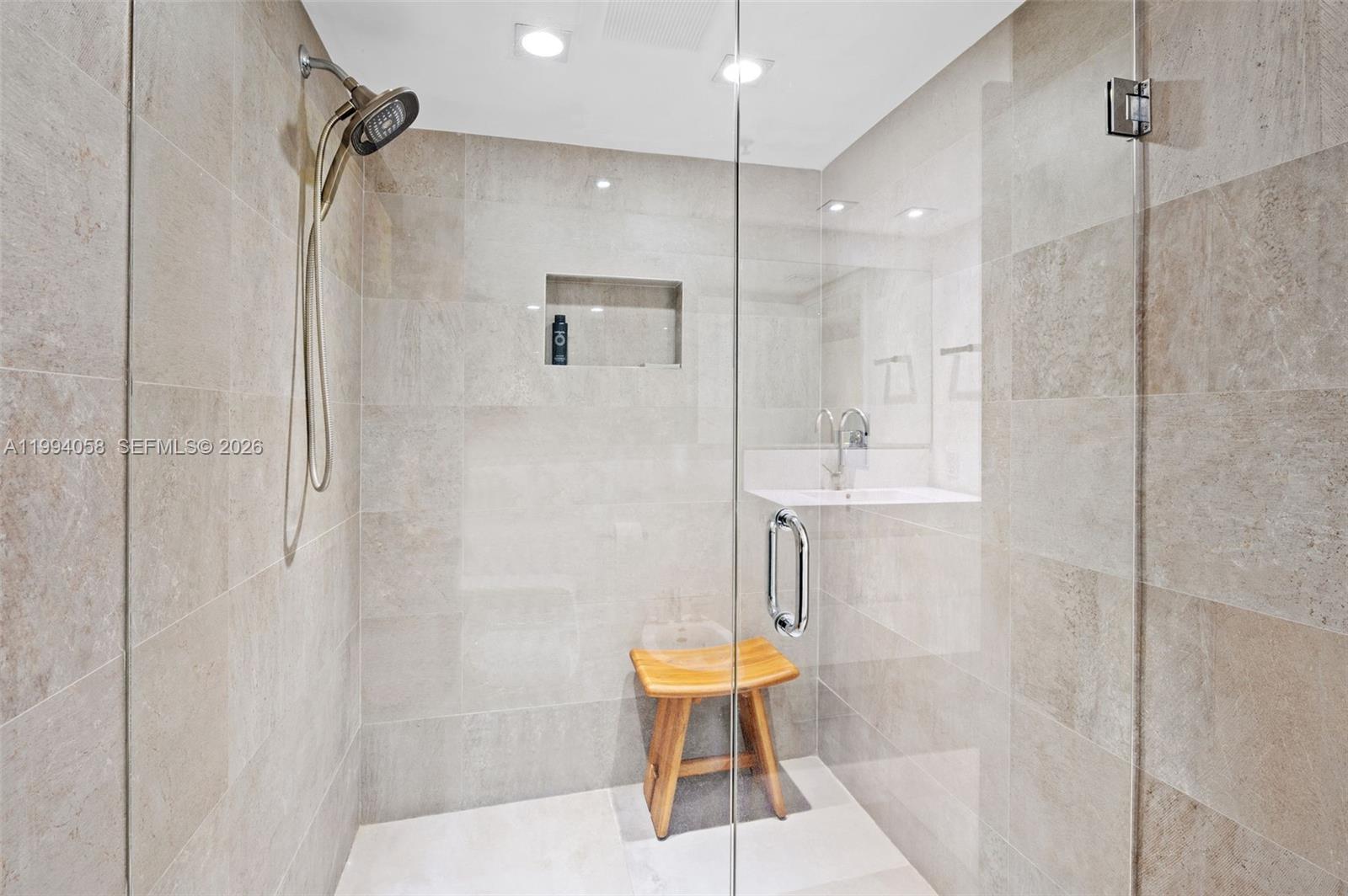 201 Crandon Blvd #227 Key Biscayne, FL 33149