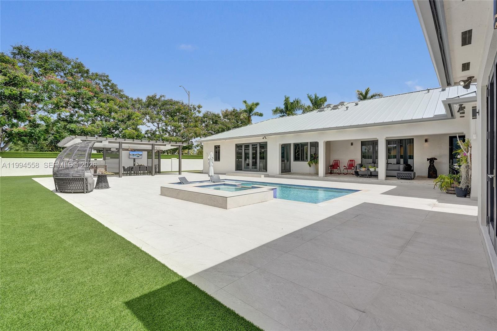 2600 SW 128th Ct Miami, FL 33175