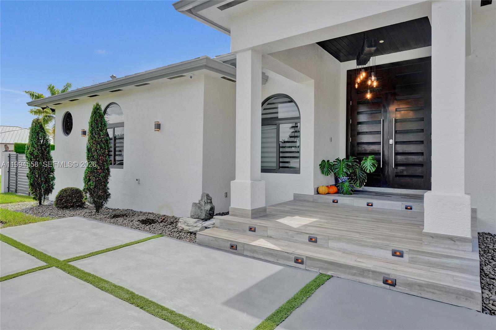 2600 SW 128th Ct Miami, FL 33175