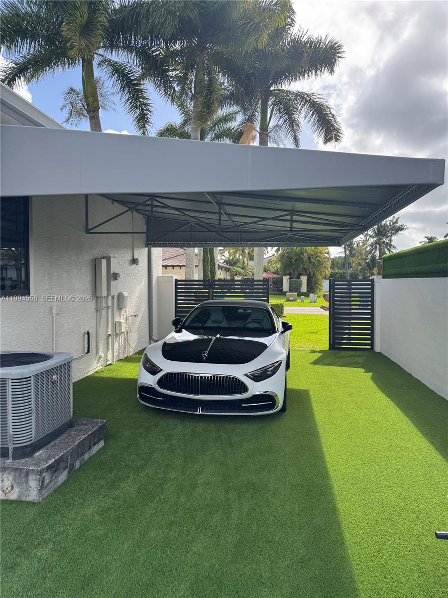 2600 SW 128th Ct Miami, FL 33175