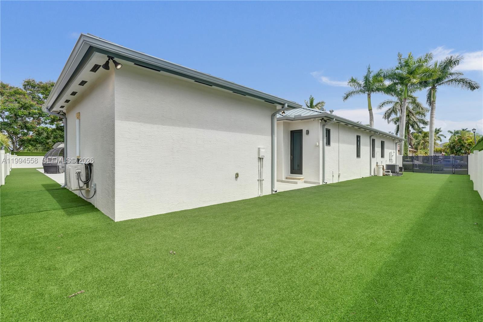 2600 SW 128th Ct Miami, FL 33175