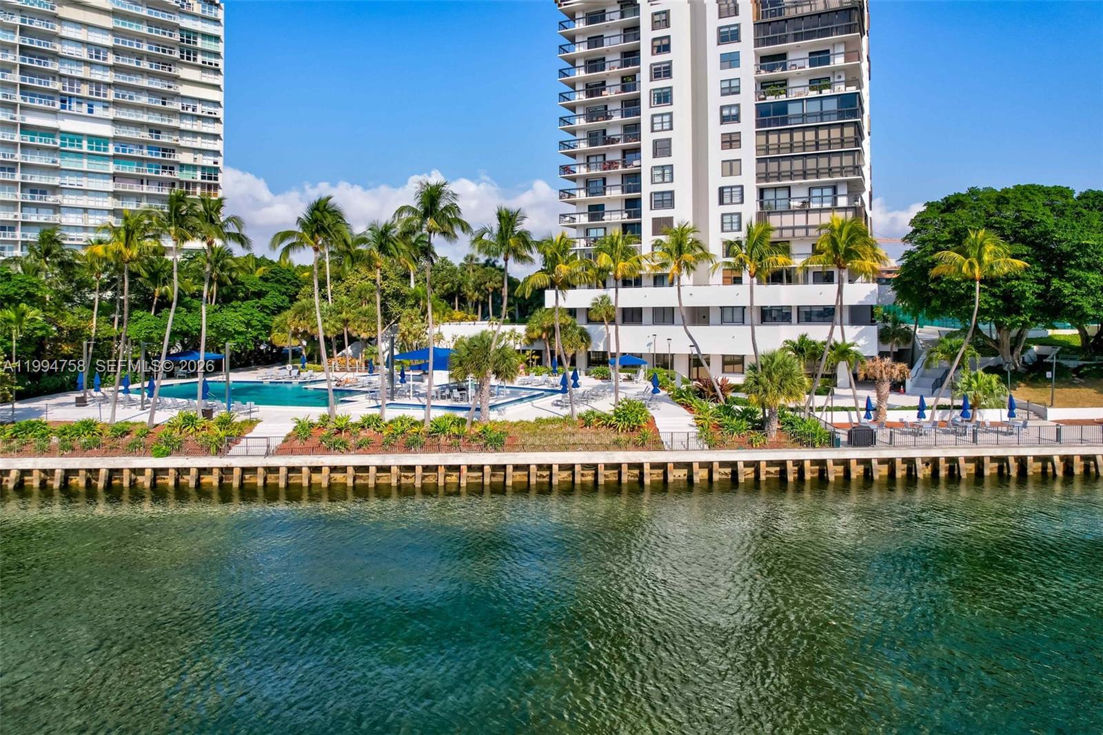 image Brickell Bay Club57