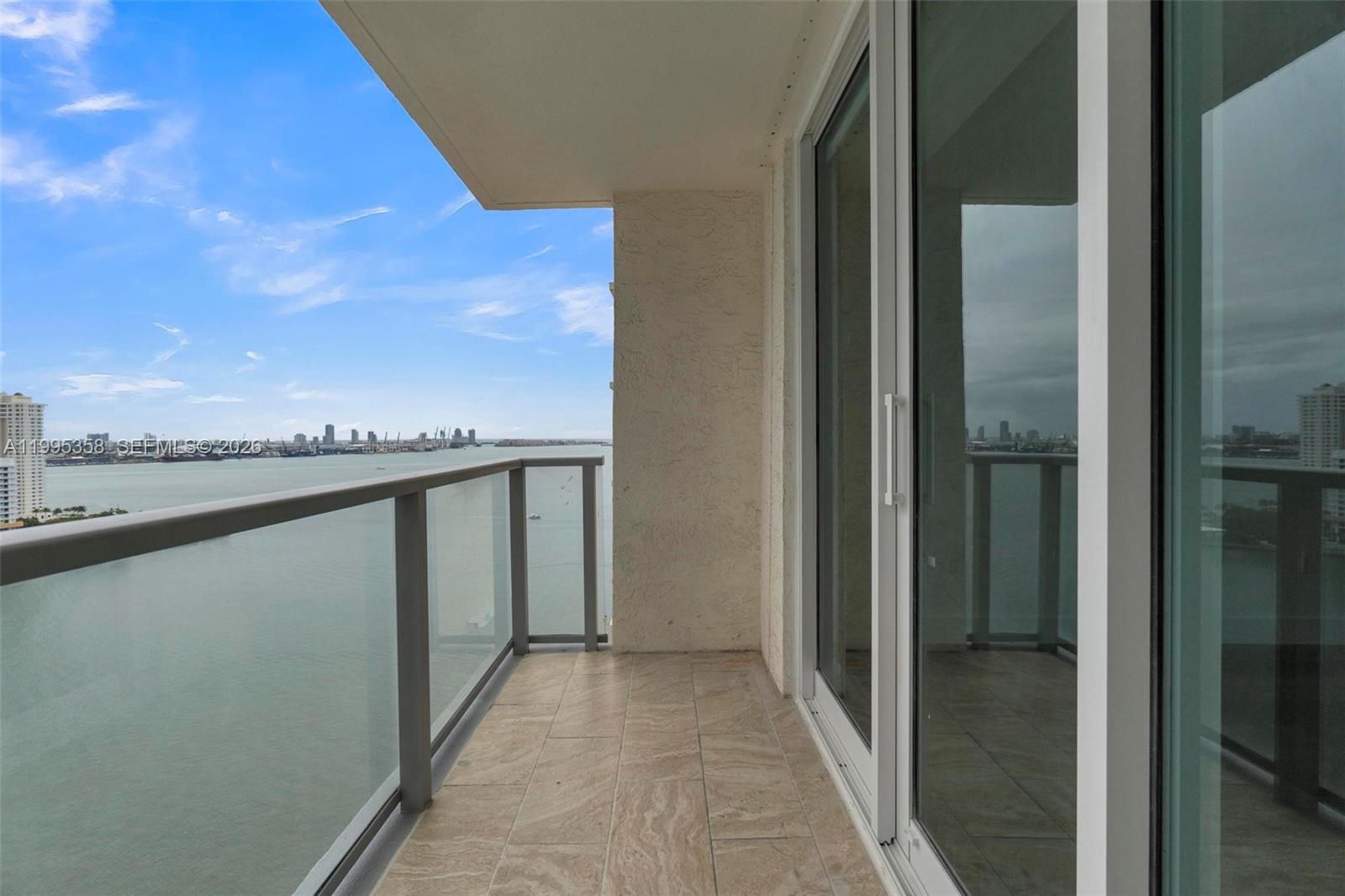 image The Mark on Brickell10