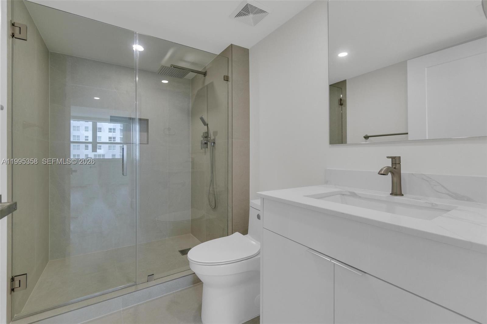 image The Mark on Brickell25