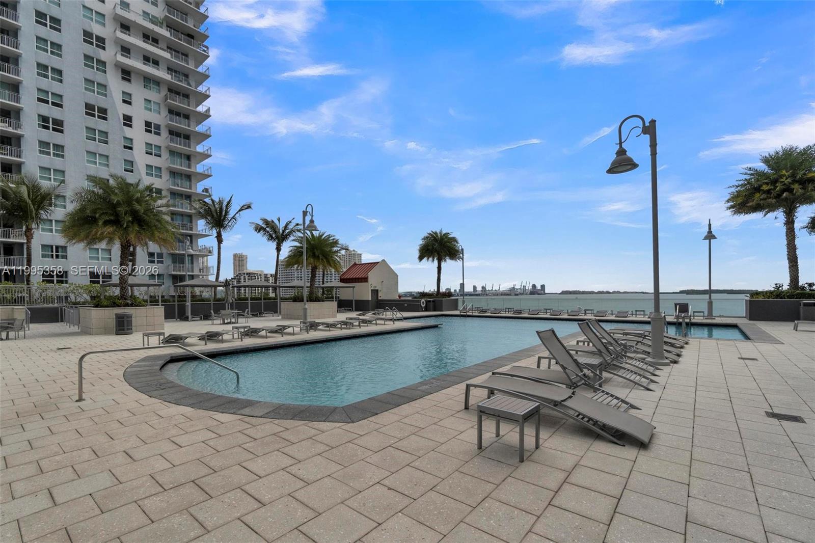 image The Mark on Brickell41