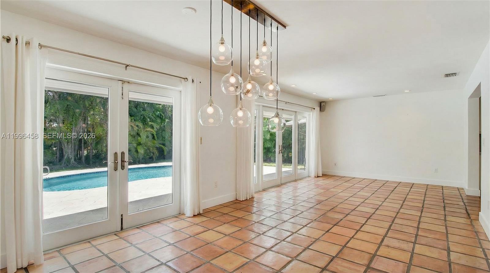 115 S Prospect Dr Coral Gables, FL 33133