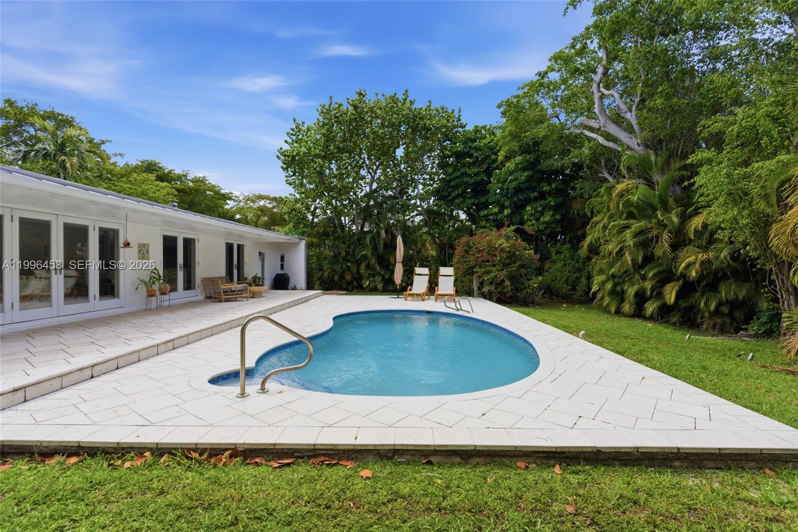 115 S Prospect Dr Coral Gables, FL 33133