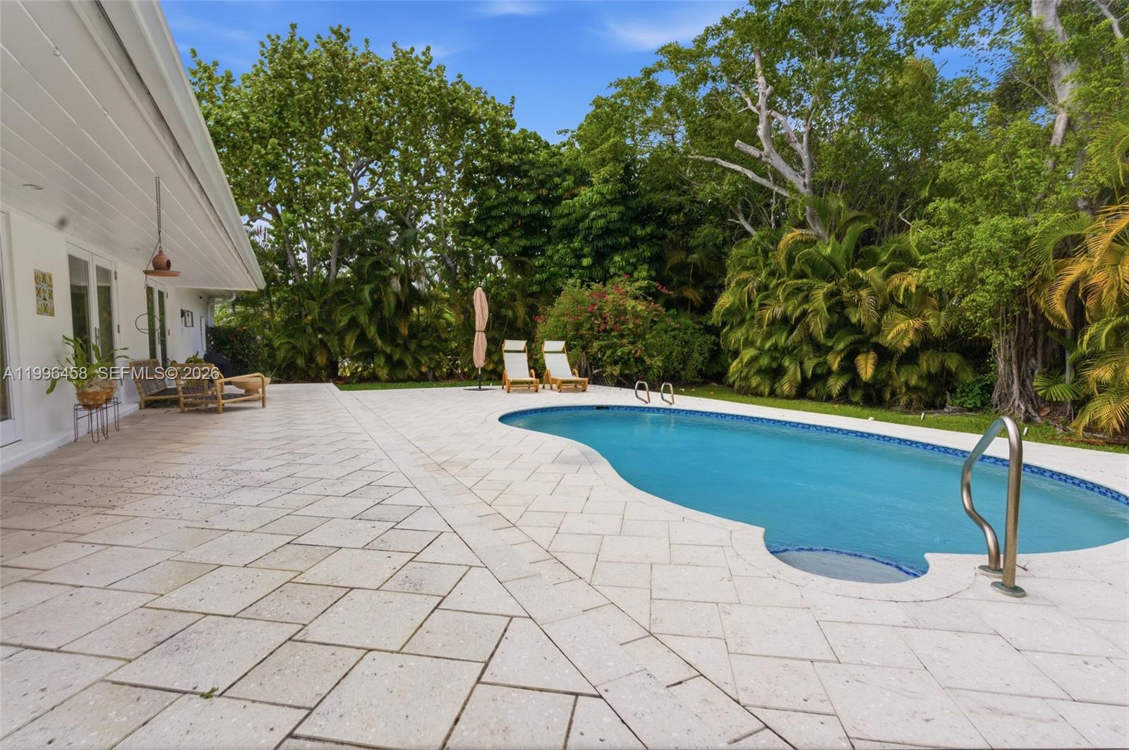 115 S Prospect Dr Coral Gables, FL 33133