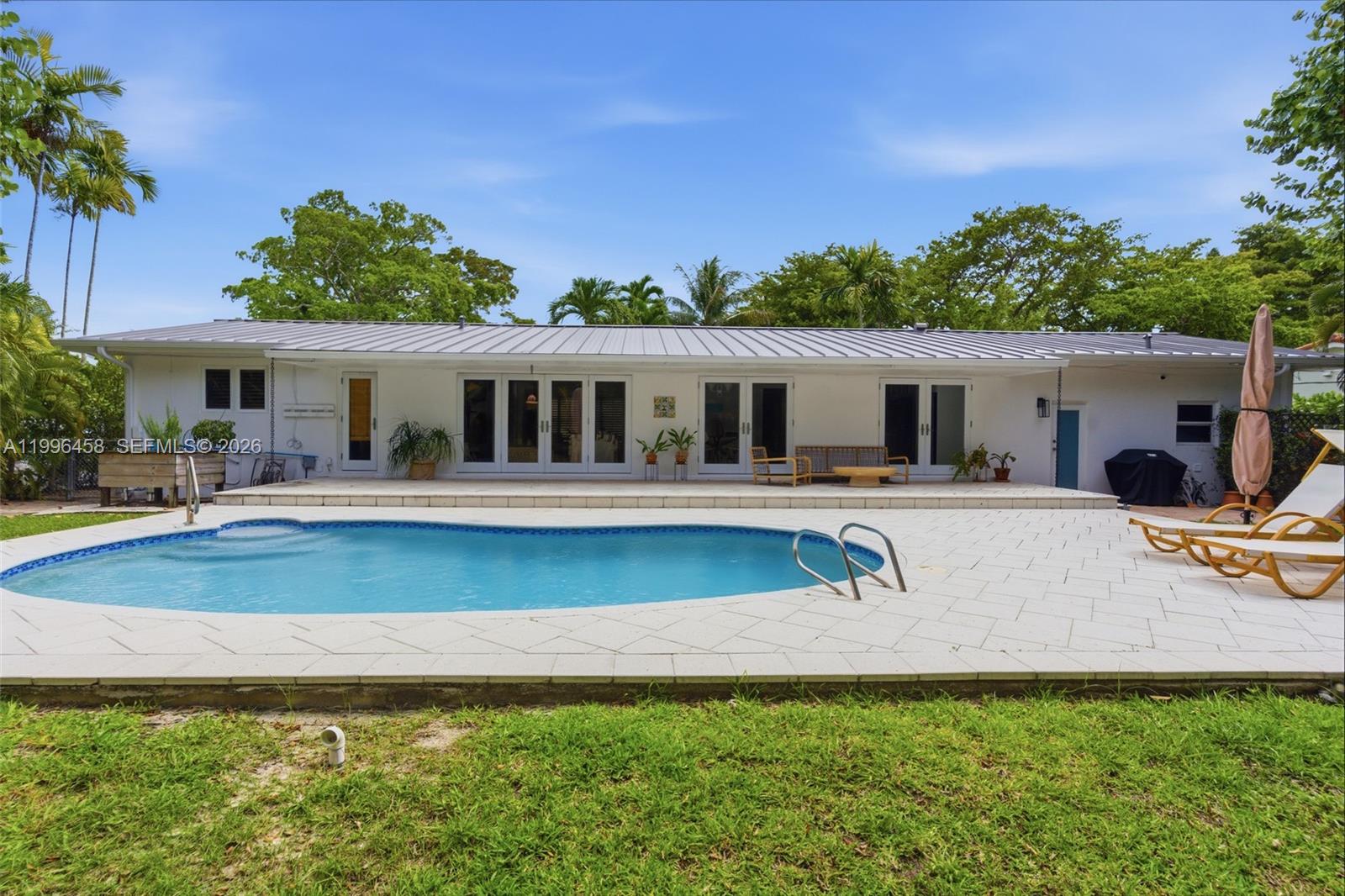 115 S Prospect Dr Coral Gables, FL 33133