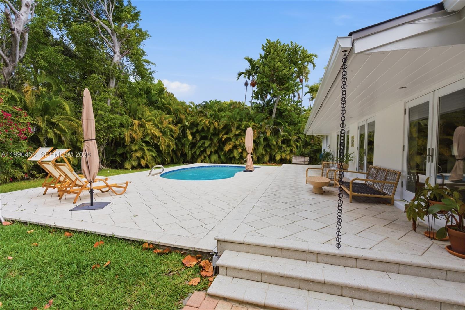 115 S Prospect Dr Coral Gables, FL 33133