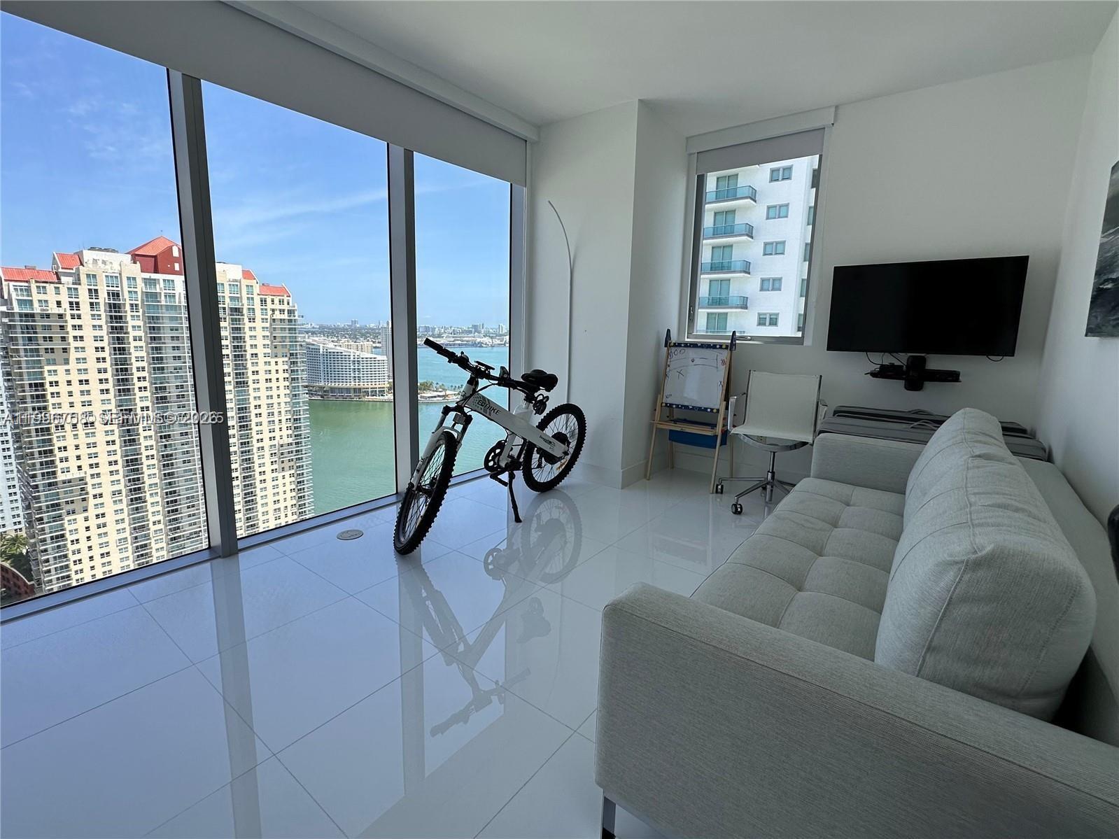 image Brickell House22