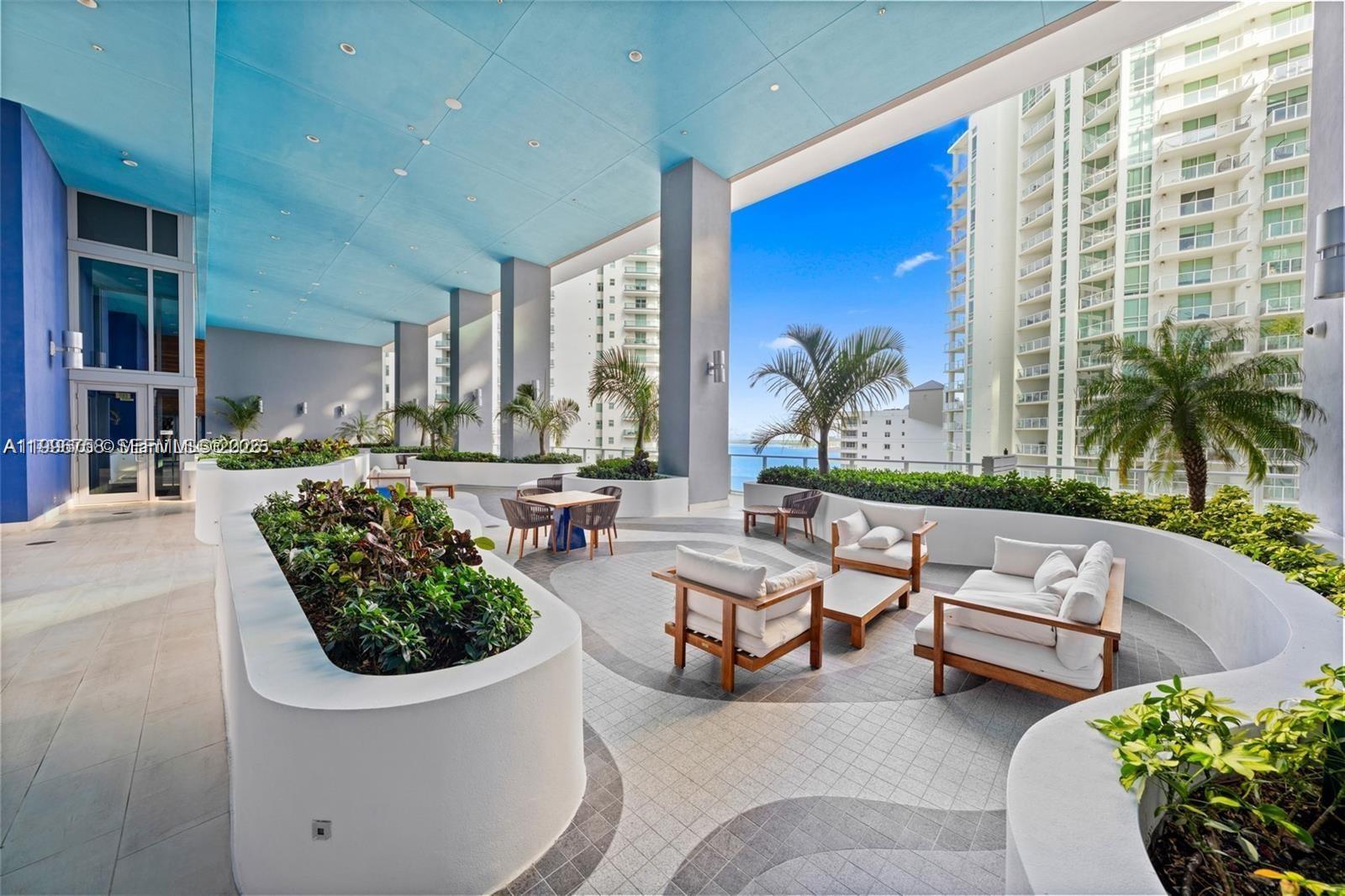 image Brickell House43