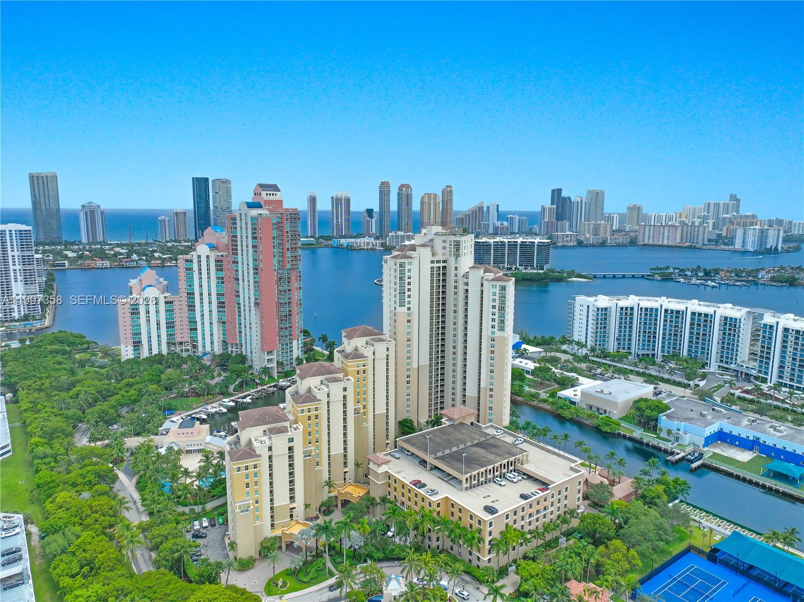 image Aventura Marina 127