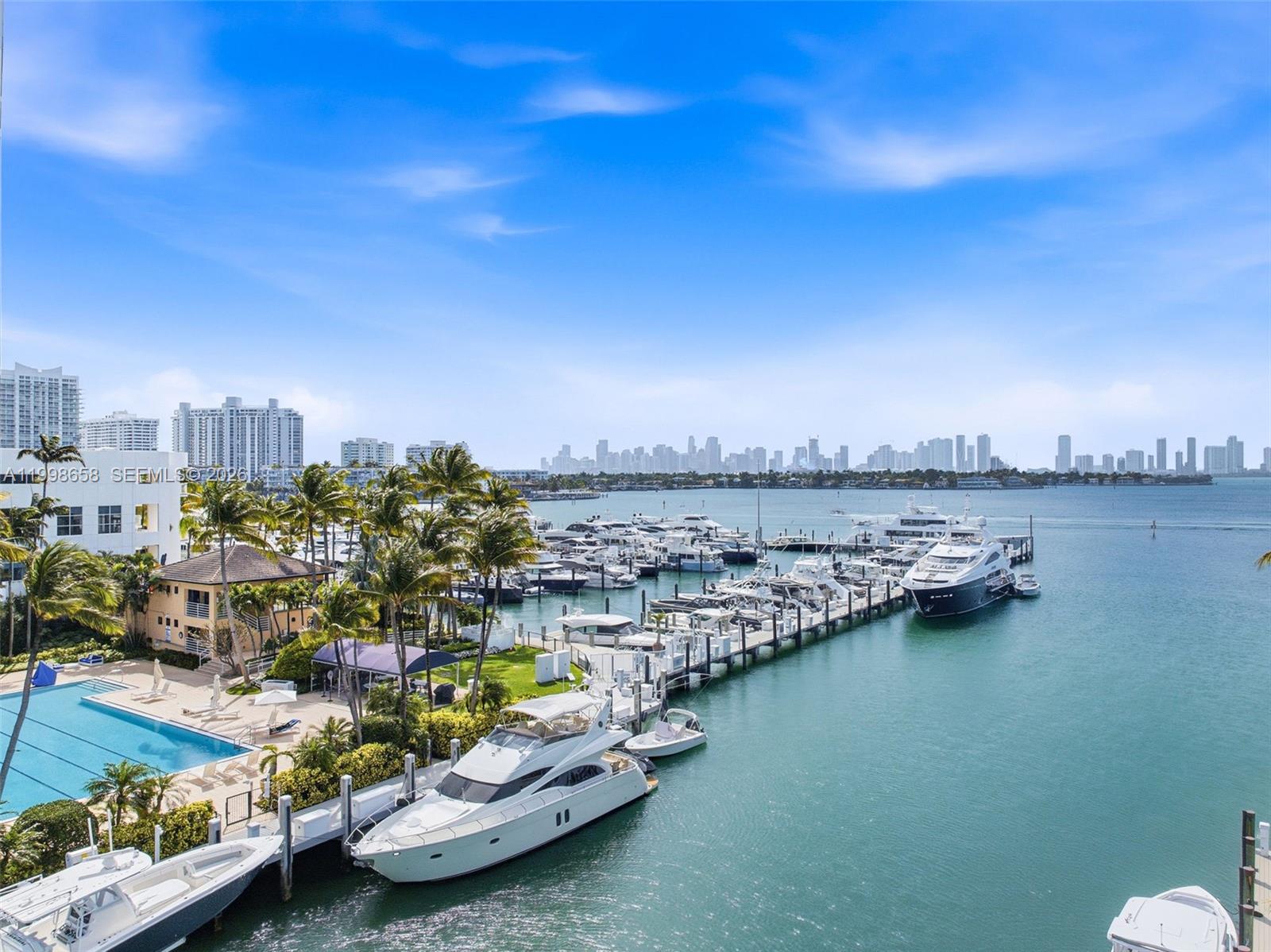 1415 Sunset Harbour Dr #TH-102 Miami Beach, FL 33139