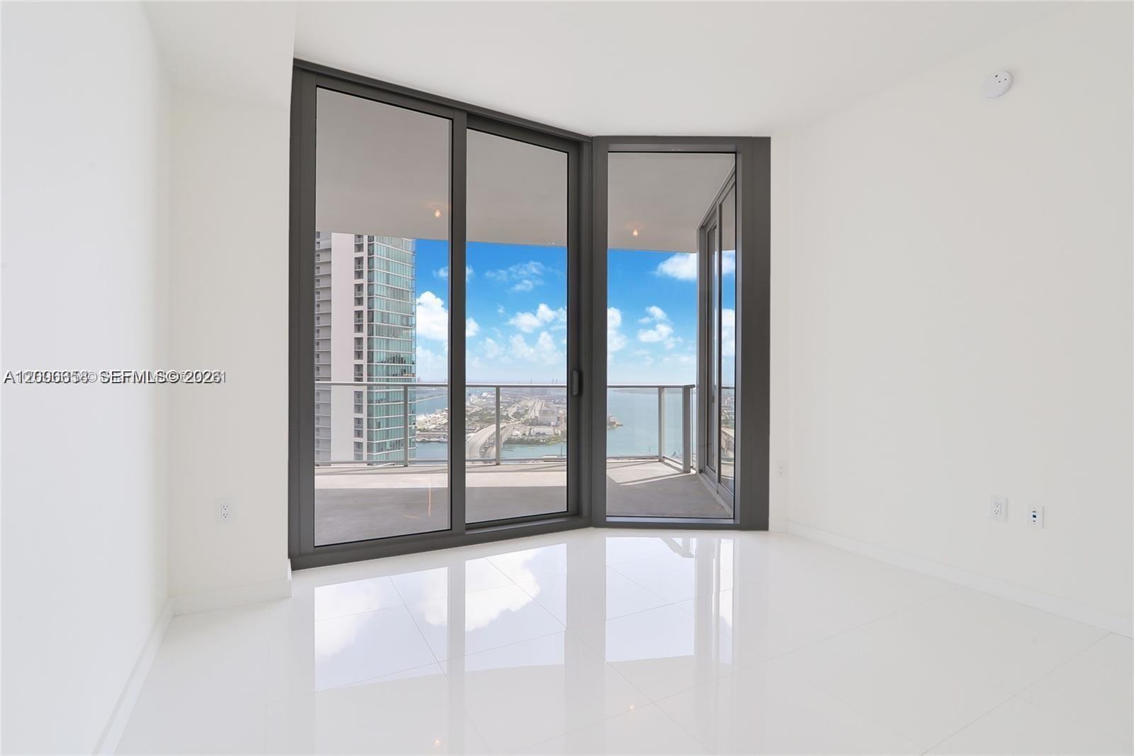 image Paramount Miami Worldcenter5