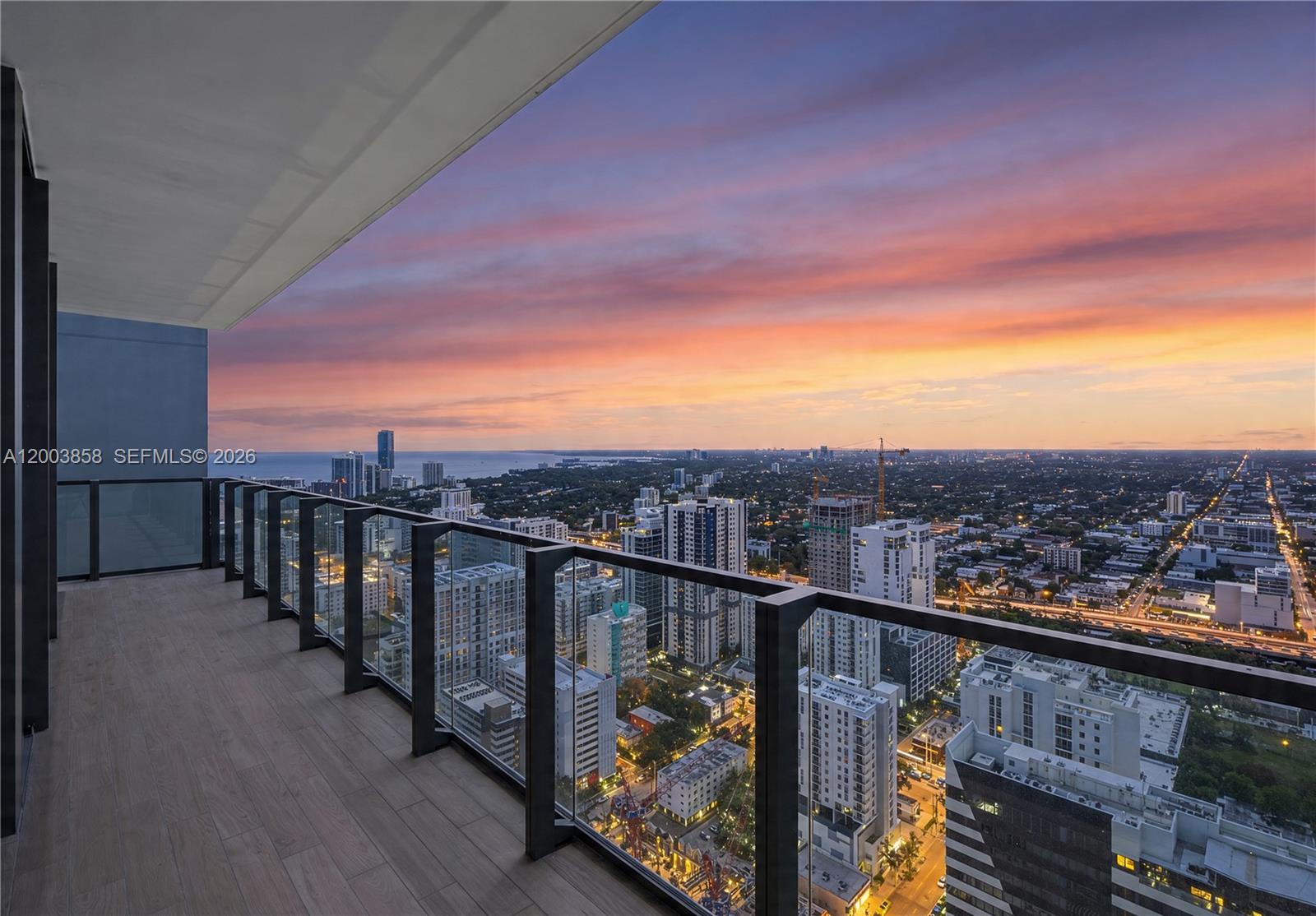 image Rise Brickell City Centre0