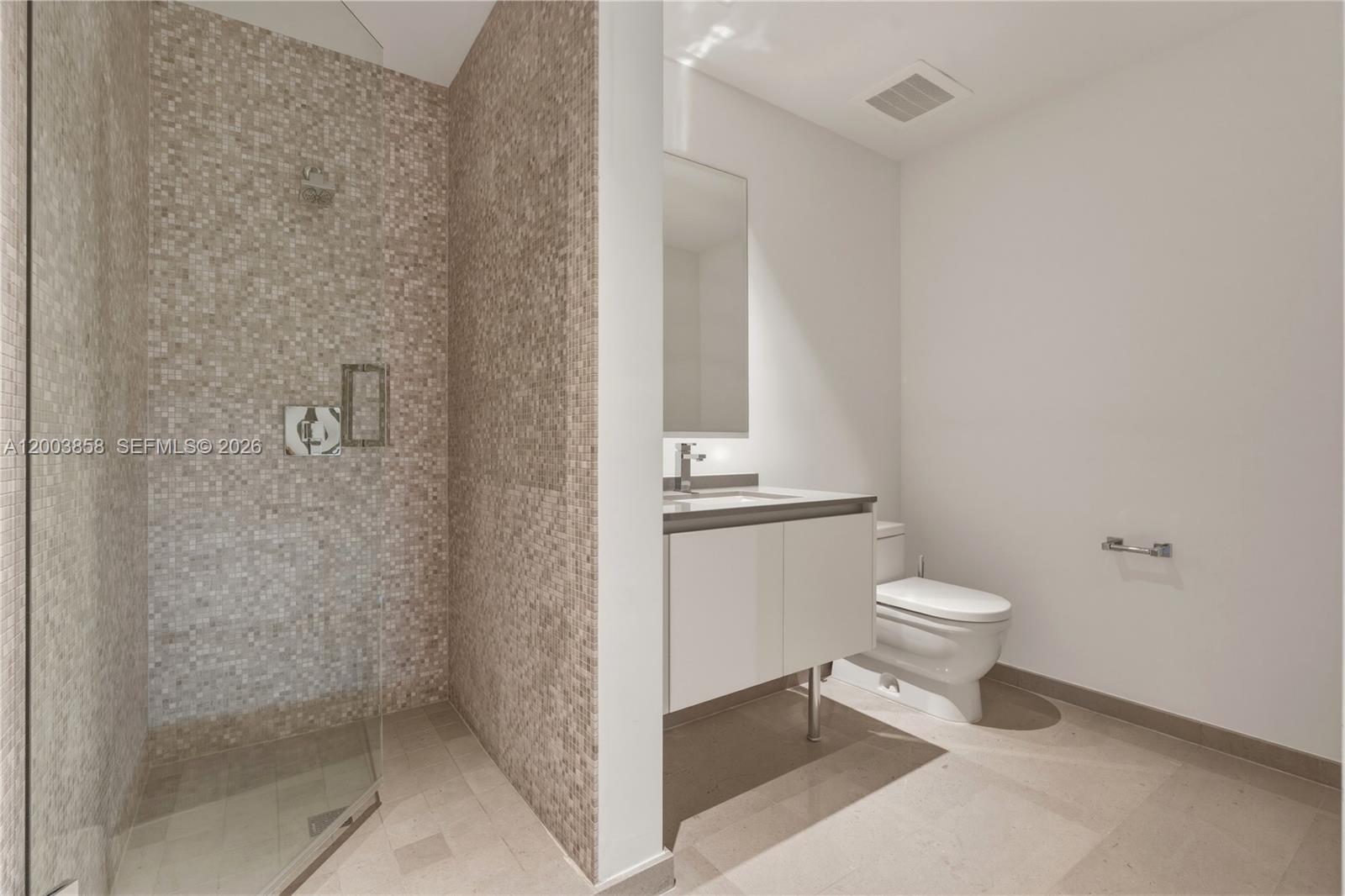 88 SW 7th St #3710 Miami, FL 33130