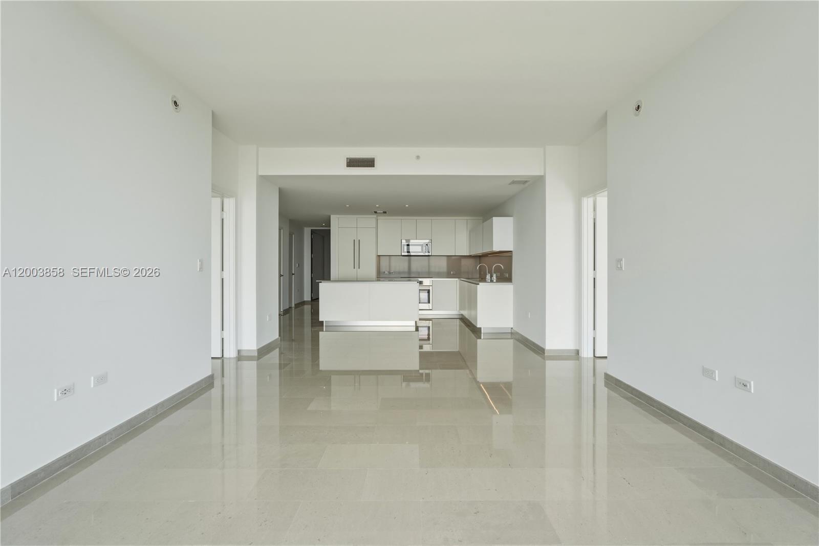 88 SW 7th St #3710 Miami, FL 33130