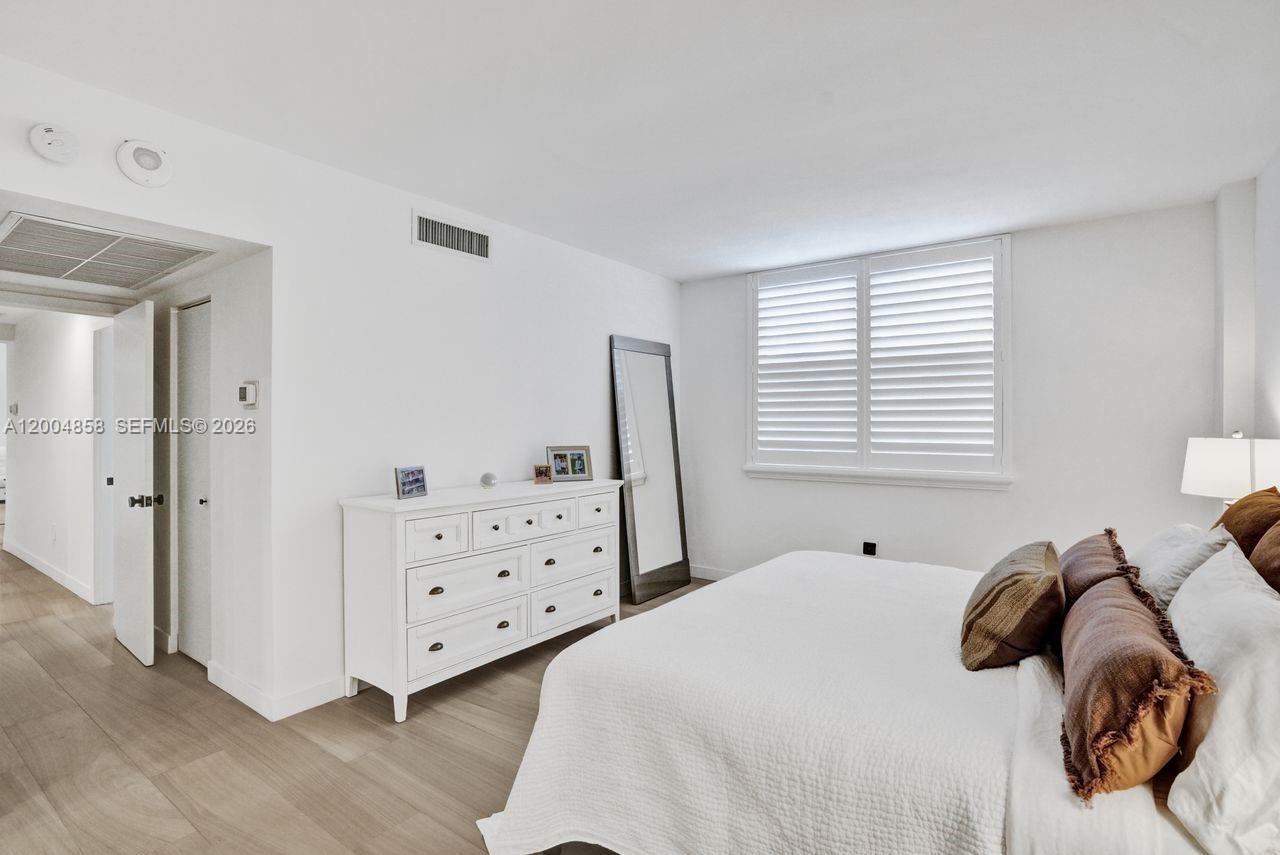 625 Biltmore Way #103 Coral Gables, FL 33134