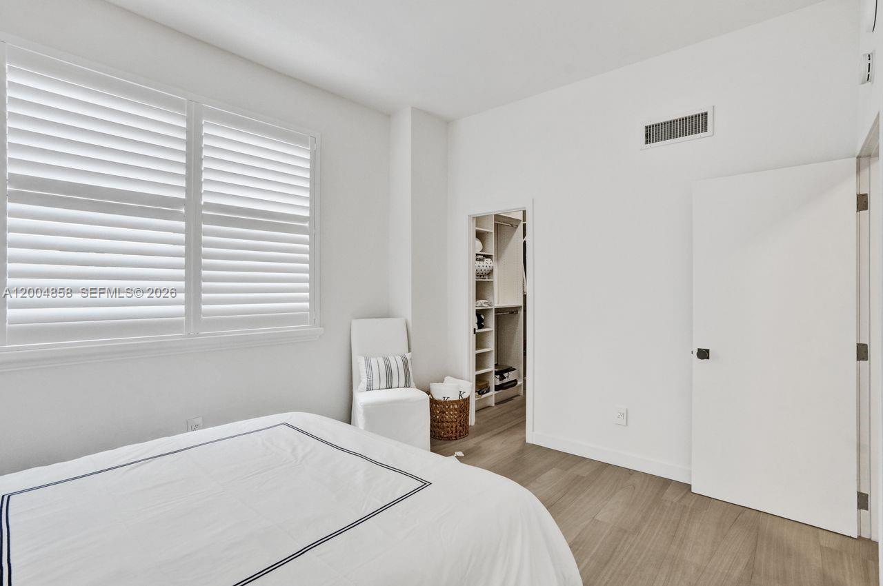 625 Biltmore Way #103 Coral Gables, FL 33134