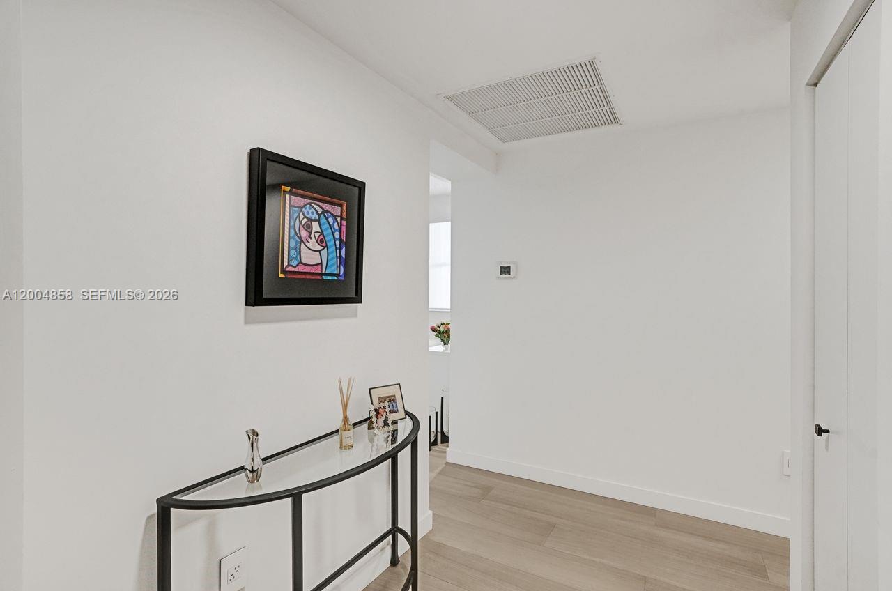 625 Biltmore Way #103 Coral Gables, FL 33134