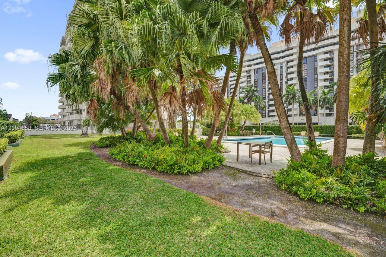 625 Biltmore Way #103 Coral Gables, FL 33134