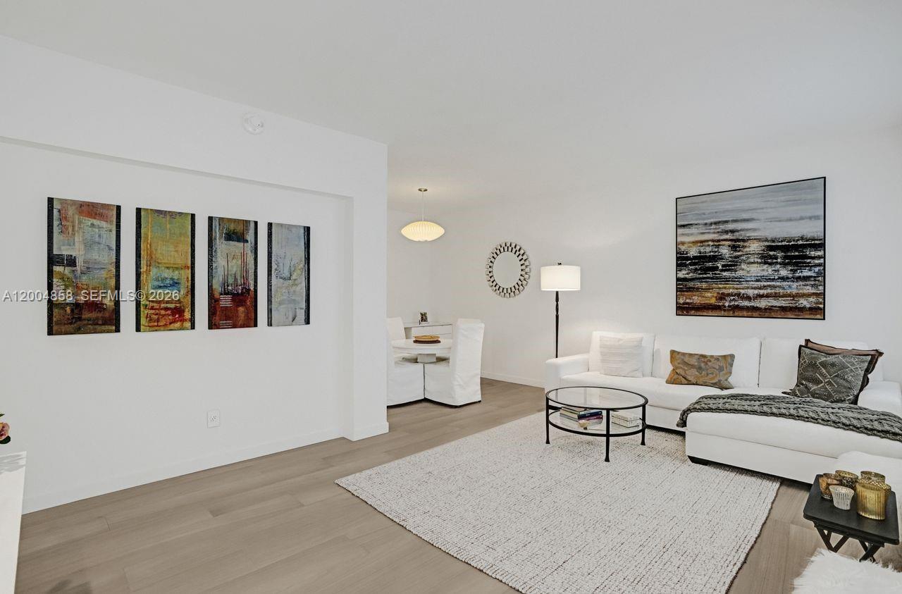 625 Biltmore Way #103 Coral Gables, FL 33134
