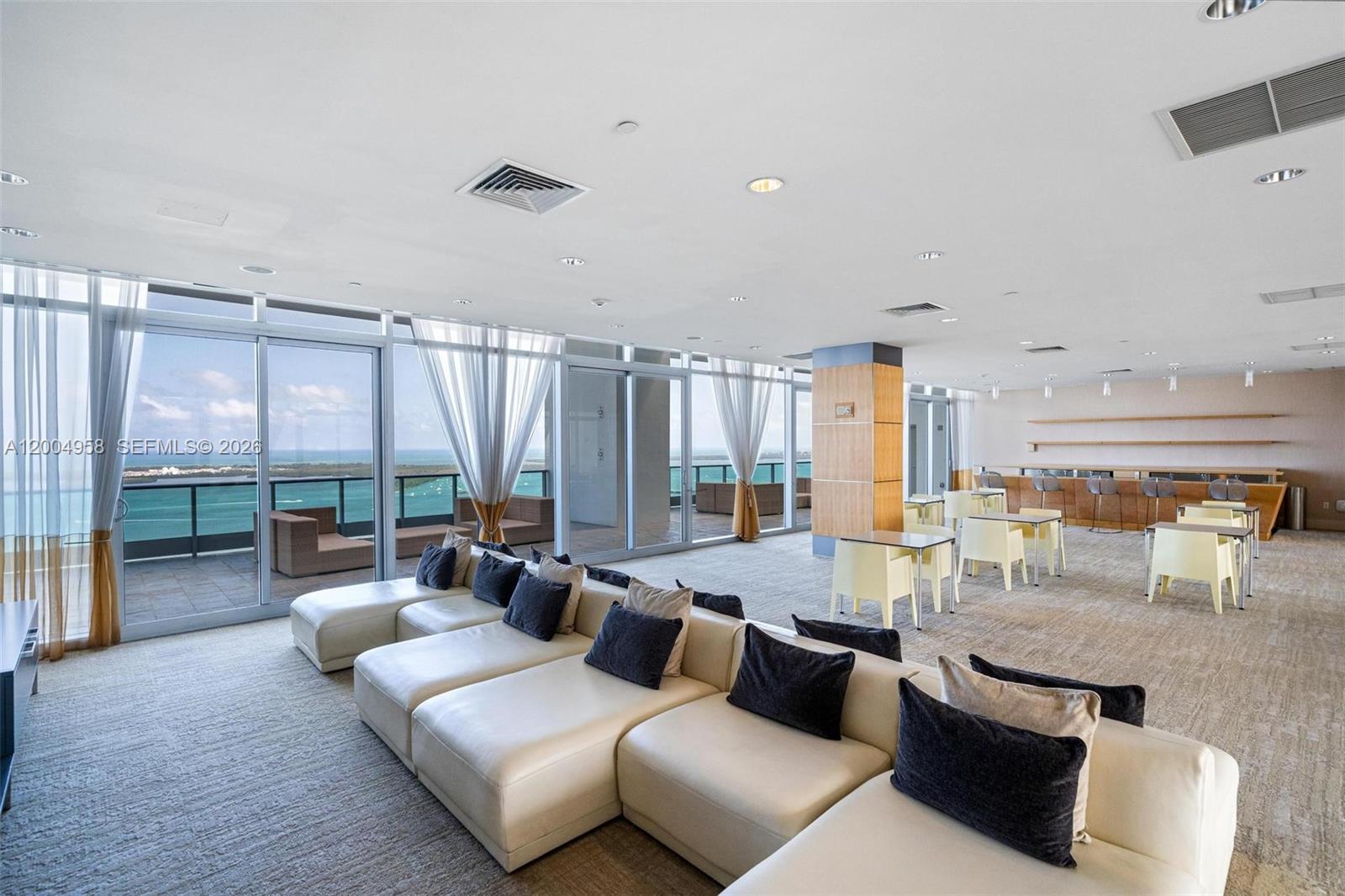 image Jade at Brickell Bay32