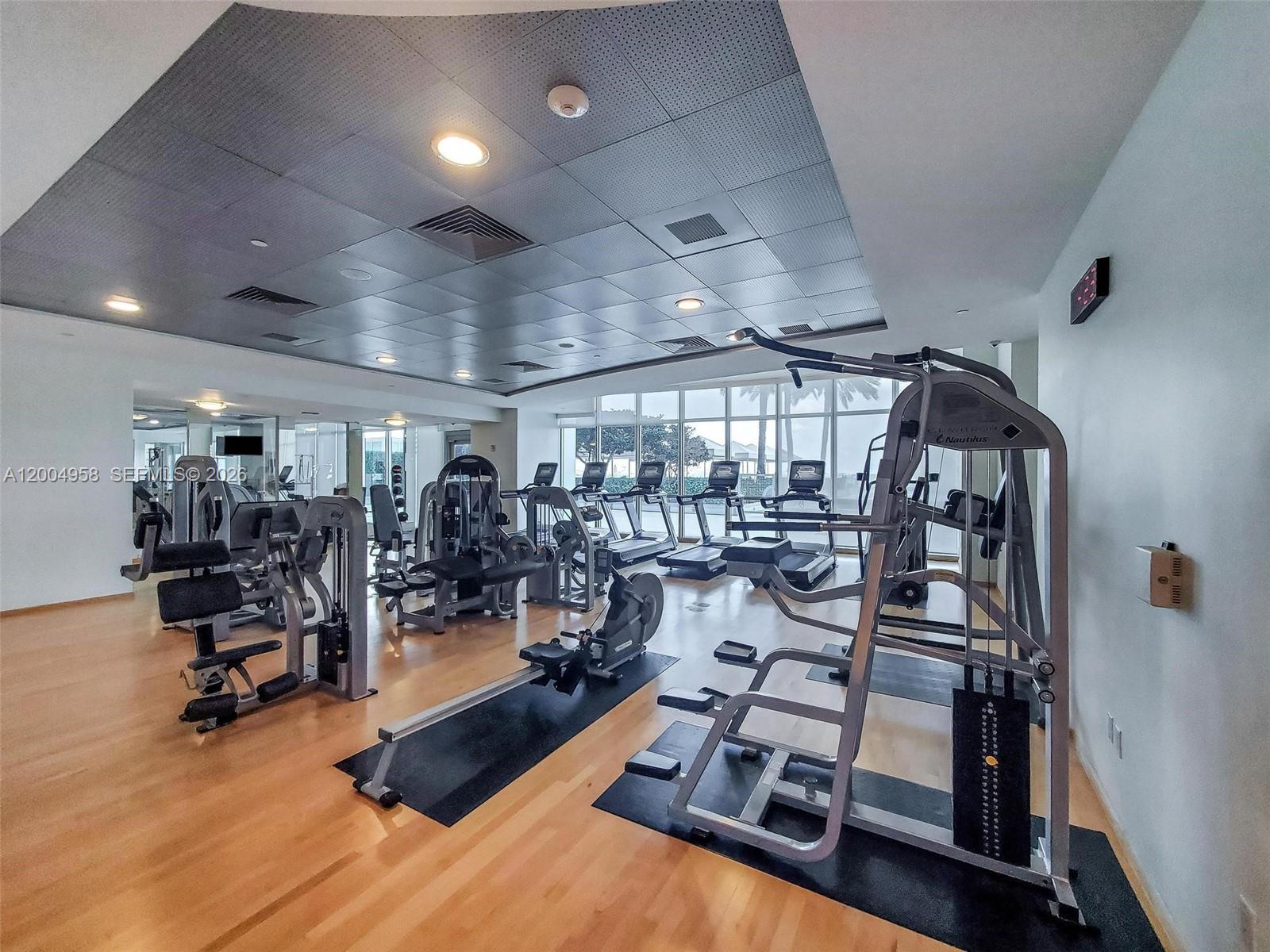 image Jade at Brickell Bay40