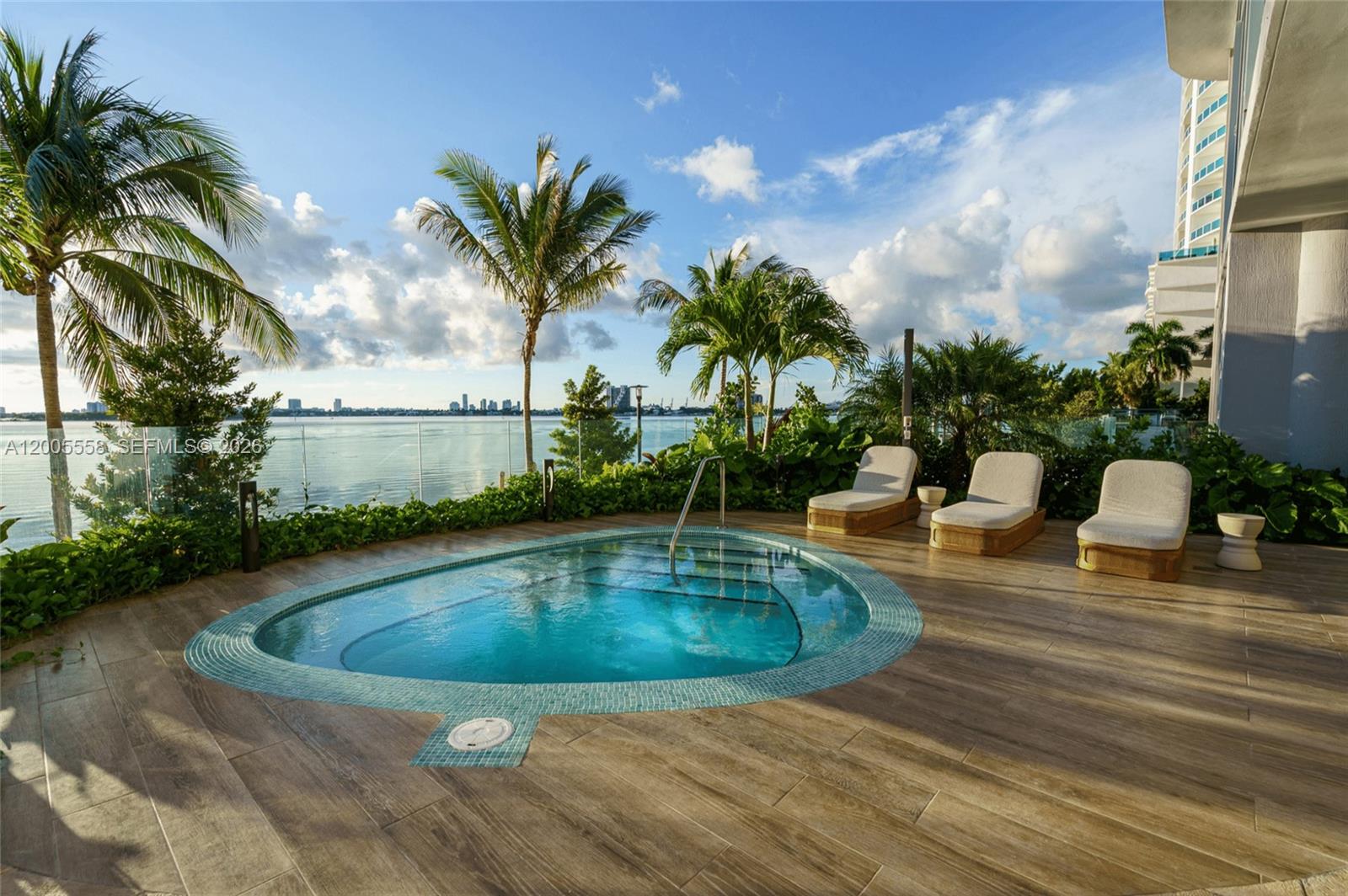 700 NE NE 24th St #3002A Miami, FL 33137