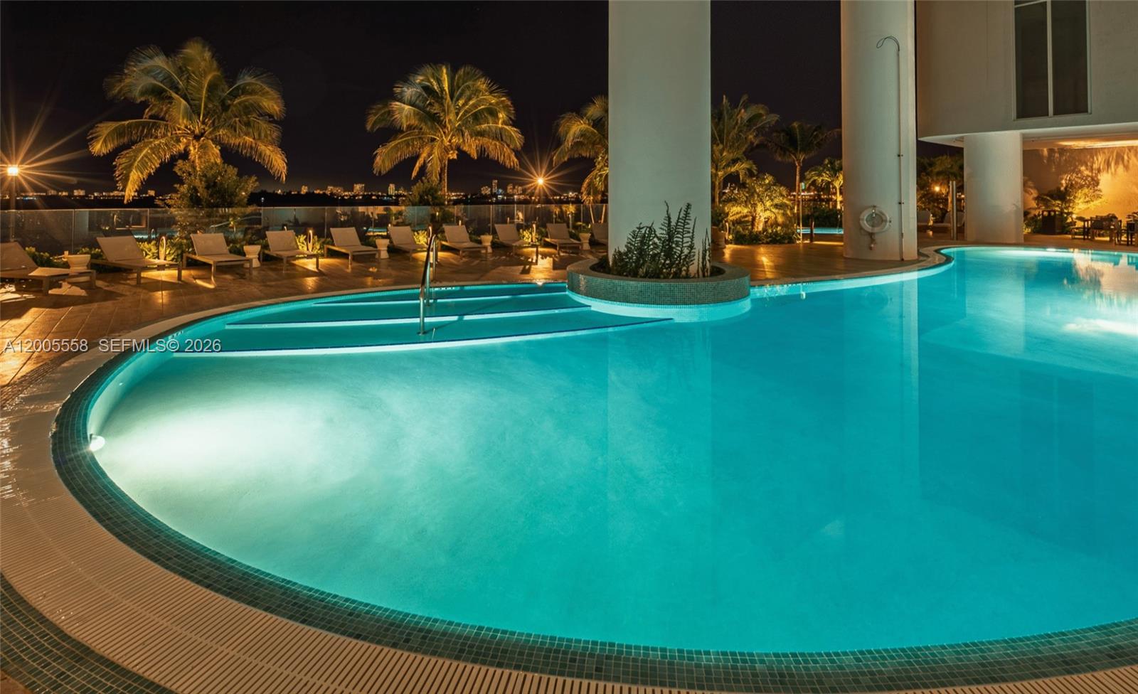 700 NE NE 24th St #3002A Miami, FL 33137