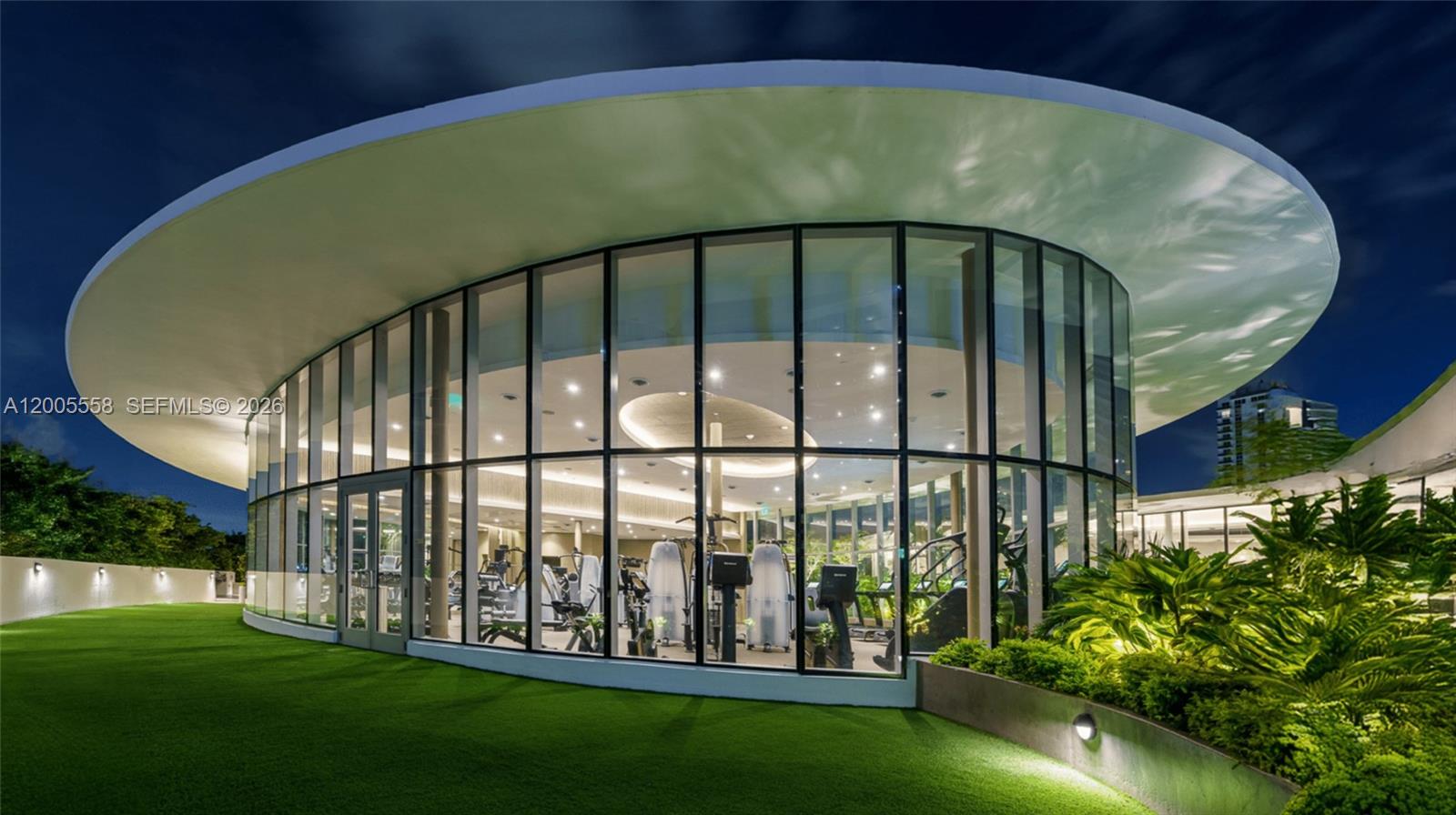 700 NE NE 24th St #3002A Miami, FL 33137