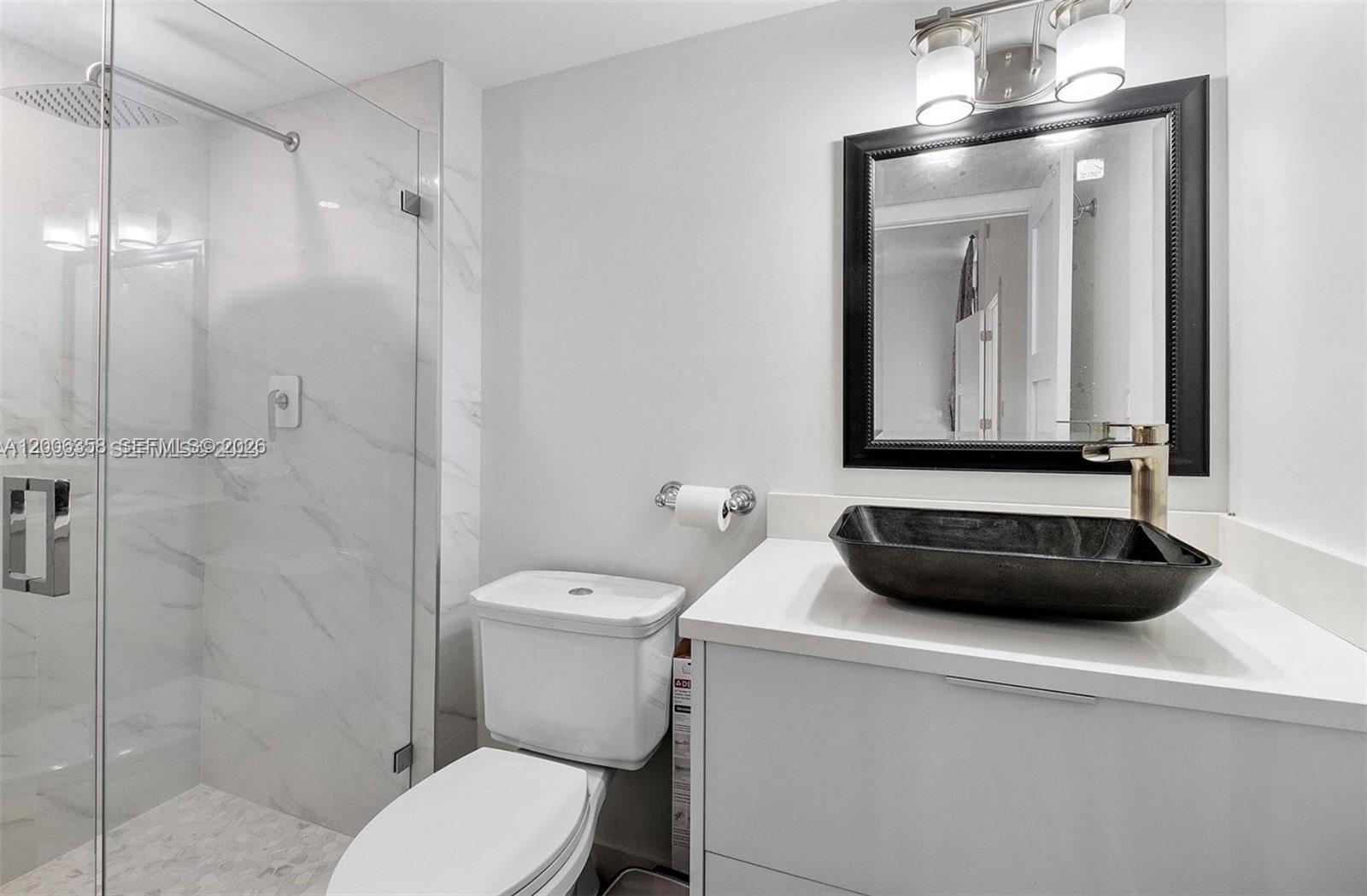 100 Bayview Dr #PH31 Sunny Isles Beach, FL 33160