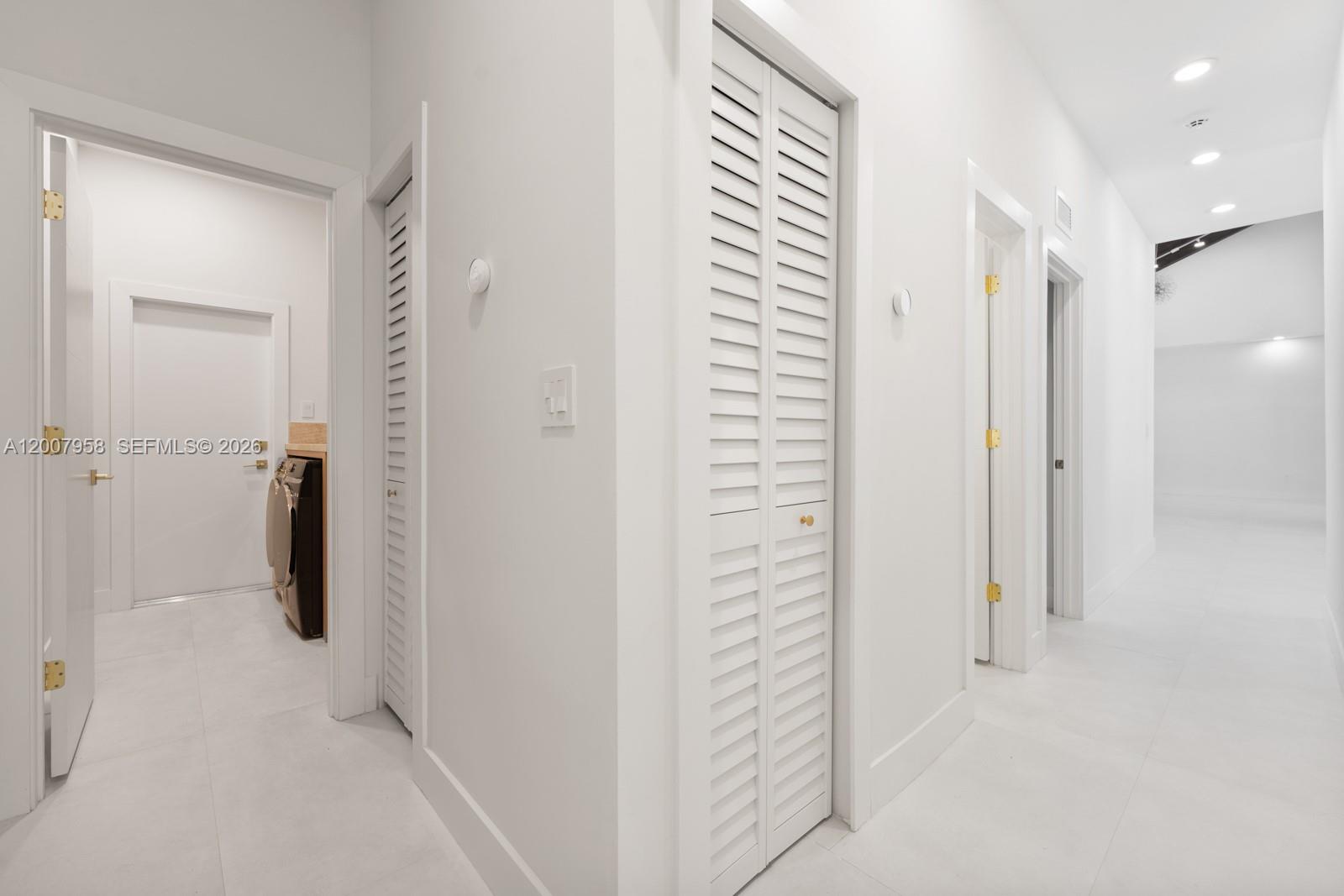 Undisclosed Address Palmetto Bay, FL 33157