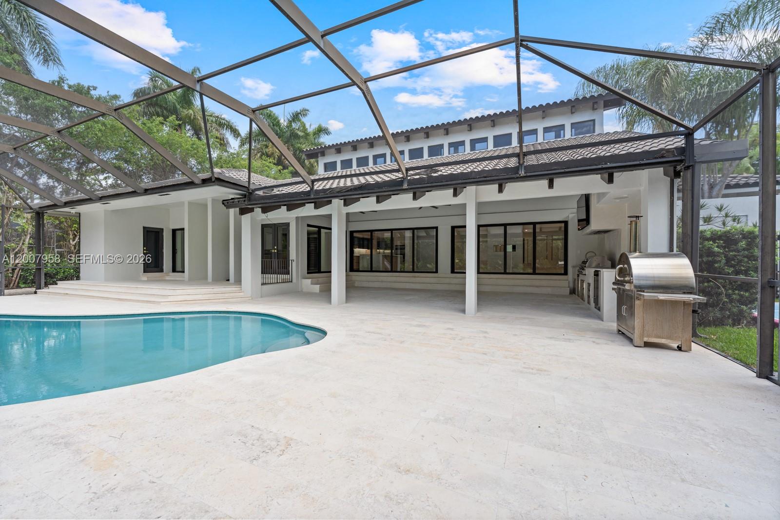 Undisclosed Address Palmetto Bay, FL 33157