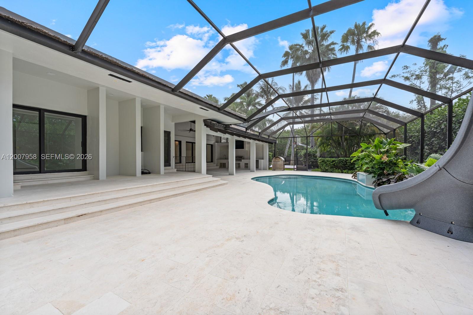 Undisclosed Address Palmetto Bay, FL 33157