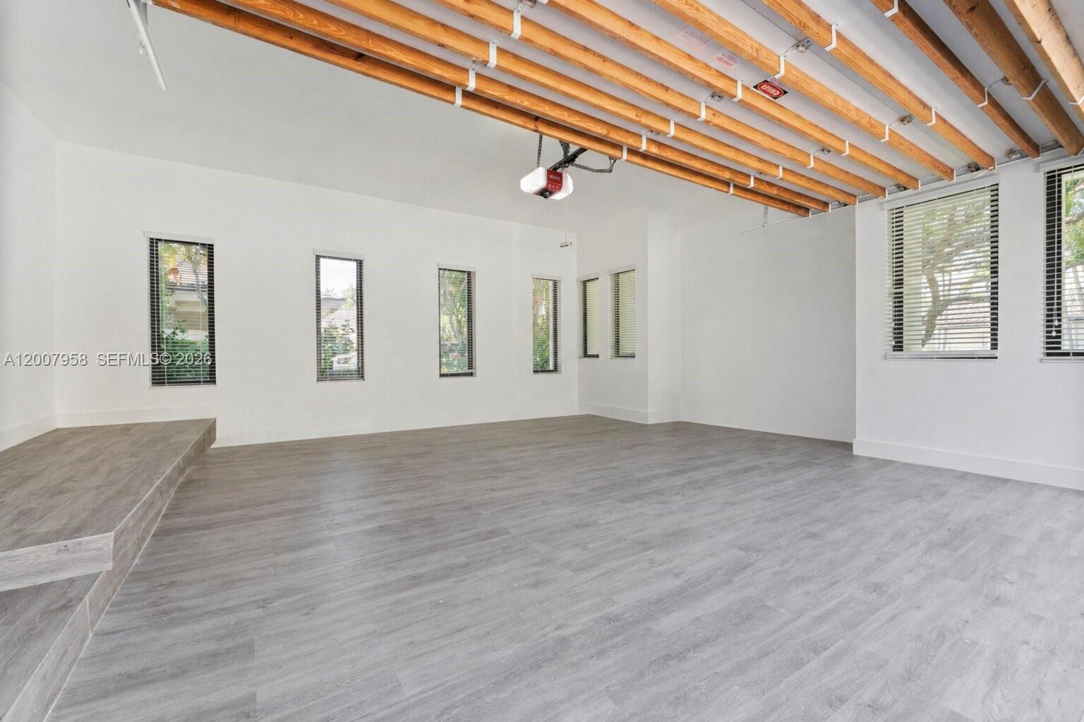 Undisclosed Address Palmetto Bay, FL 33157
