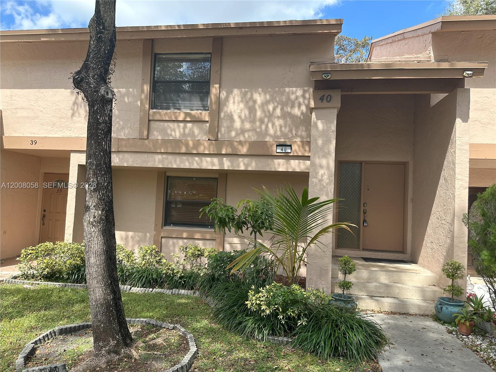 40 Chestnut Cir