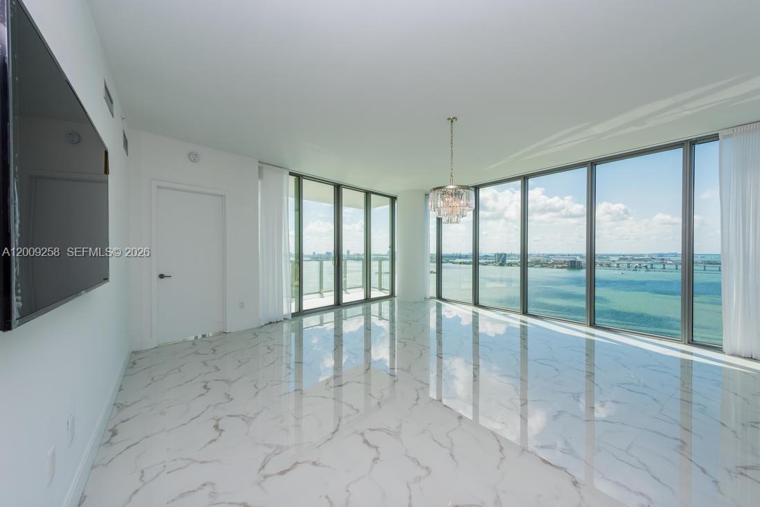 image Biscayne Beach7