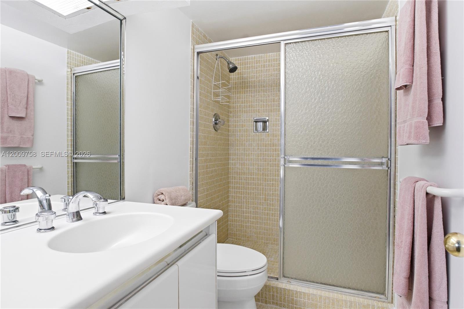 605 Ocean Dr #7L Key Biscayne, FL 33149