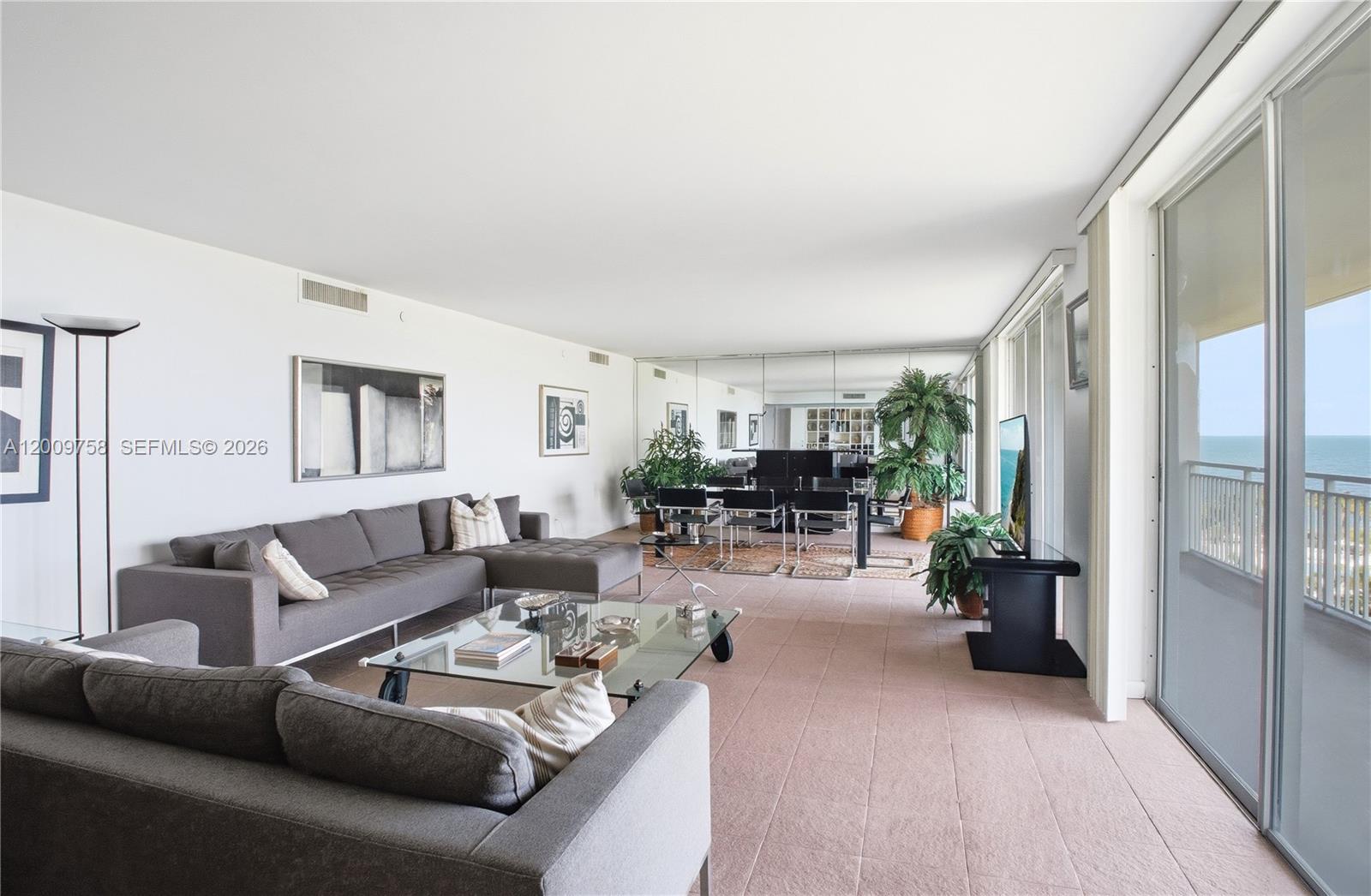 605 Ocean Dr #7L Key Biscayne, FL 33149